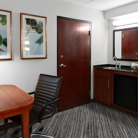 Hyatt Place Atlanta / Alpharetta / Windward Parkway Экстерьер фото