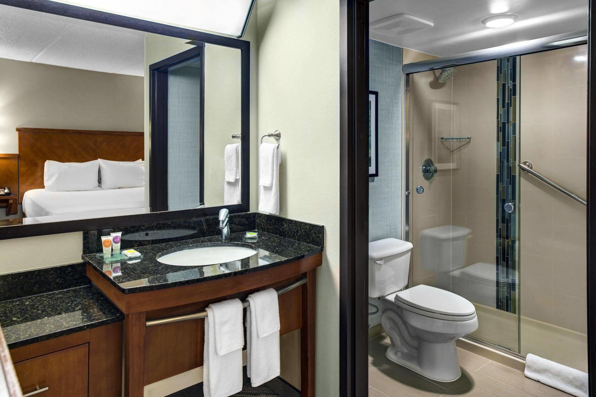 Hyatt Place Atlanta / Alpharetta / Windward Parkway Экстерьер фото